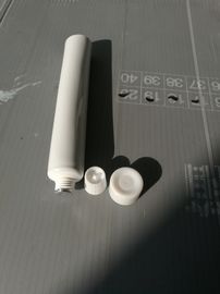 D19 tubo farmacéutico que empaqueta con los casquillos del palillo, empaquetado de aluminio del tubo